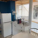 Joli Mezzanine Avec Parking Et Wifi La Roquille Apartmán Agde