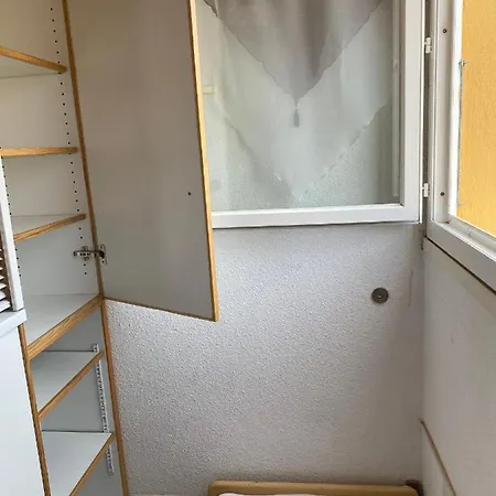 Apartment Joli Mezzanine Avec Parking La Roquille