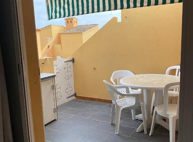 Appartement Joli Mezzanine Avec Parking Et Wifi La Roquille Agde